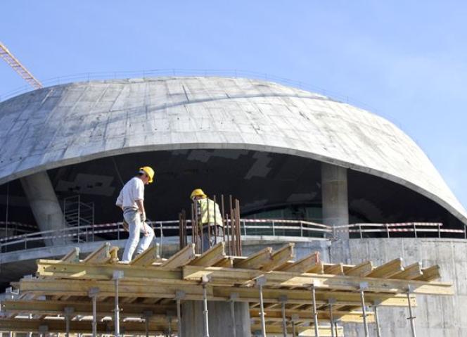 Construção e Indústria impulsionam o crescimento do emprego  na Região do Norte