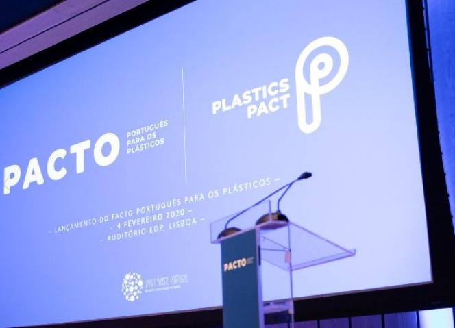 CCDR-N subscreve Pacto Português para os Plásticos
