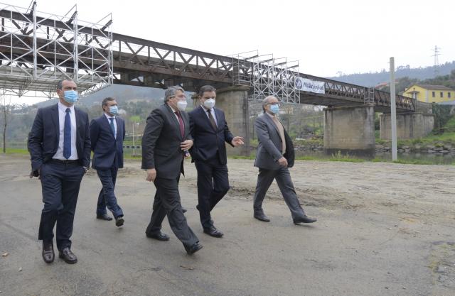 Visita às obras da Ponte Centenária de Pedorido
